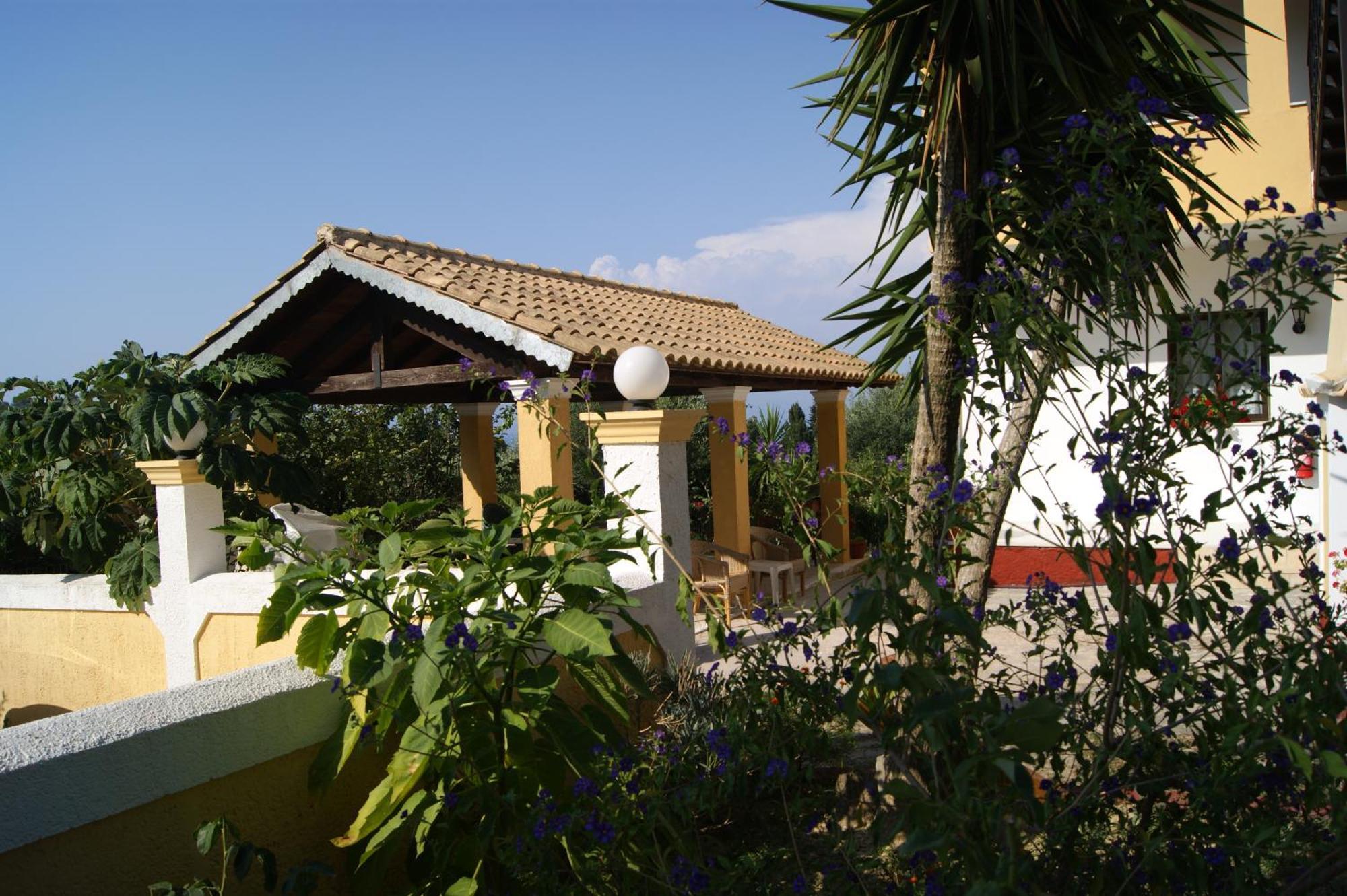 Villa Bouka Astrakeri エクステリア 写真